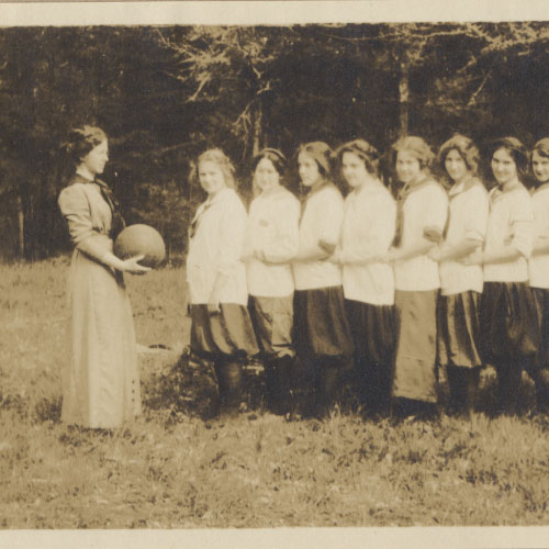 Women's Basketball Team