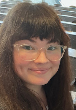 Arianna Stone