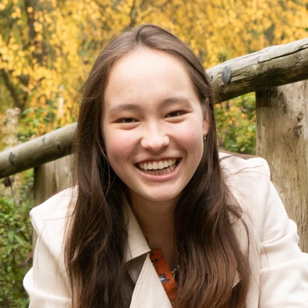 Photo of Sophie Roberts