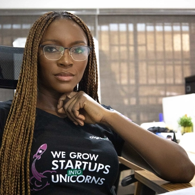 Bili Sule with an alGROWithm shirt