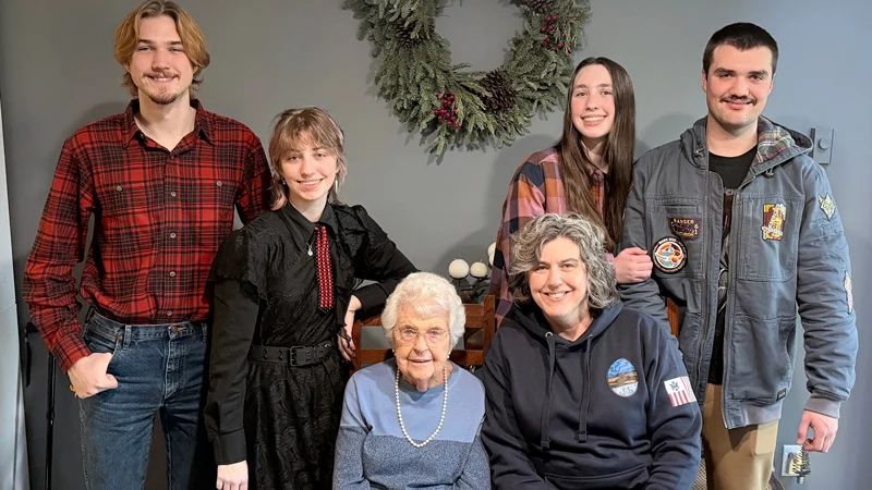 Eggen with her family