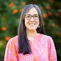 Suzanne Smith
